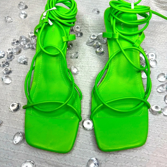 PrettyLittleThing Shoes - PrettyLittleThing green heels